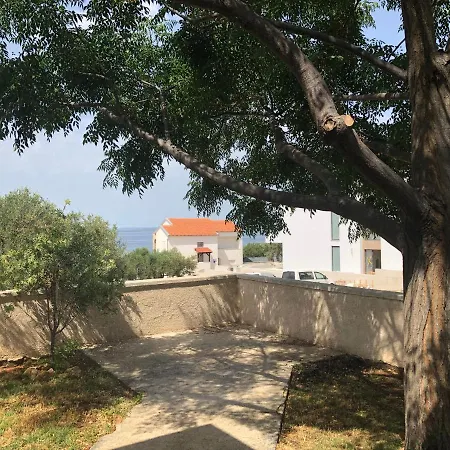Apartment M A Kozino